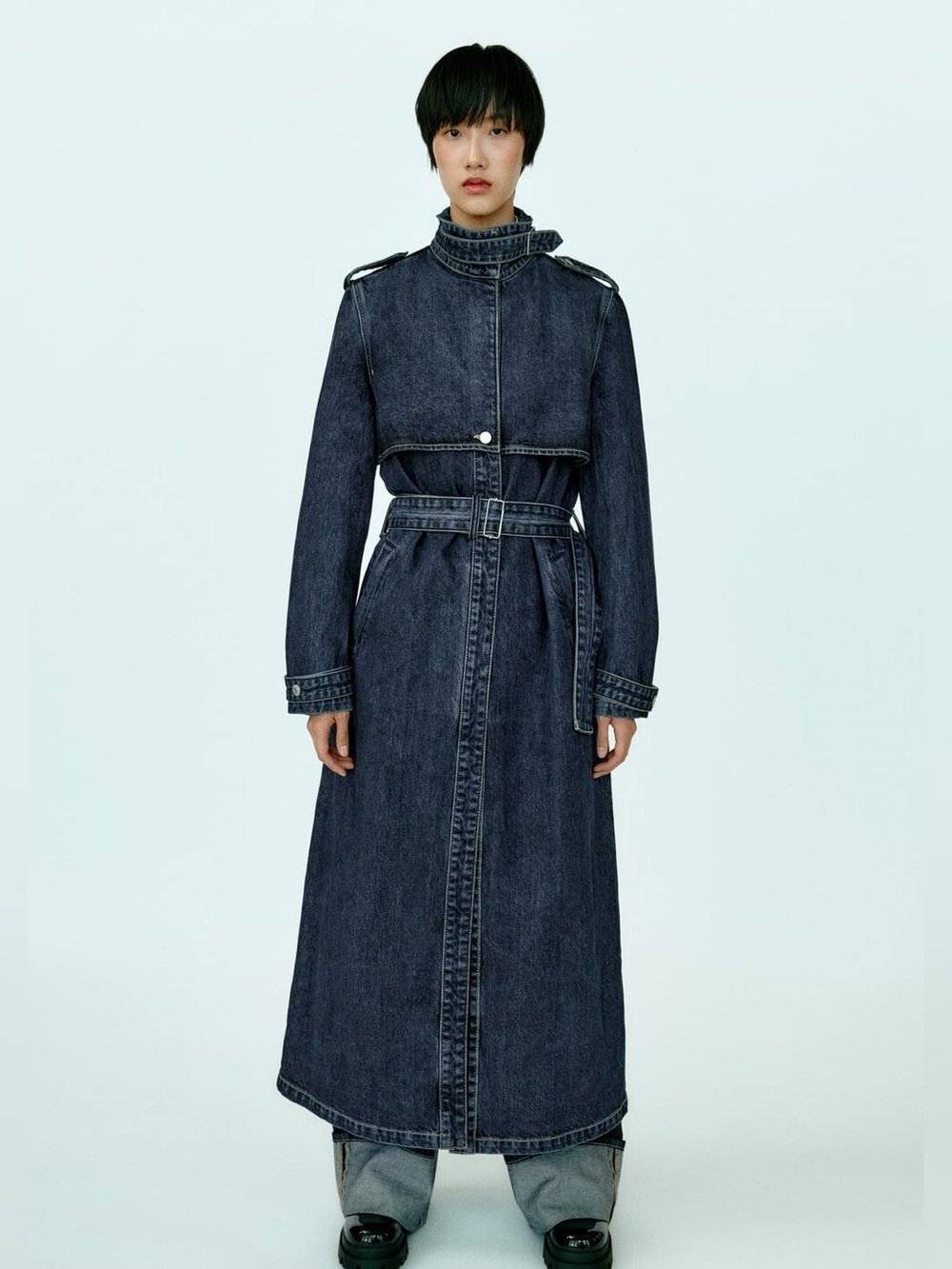 Zara Denim Long Blue belted trench coat sz.M